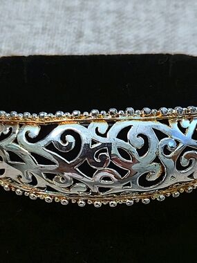 Elegant Two-Tone Silver and Gold Filigree Bangle – Women's Jewelry